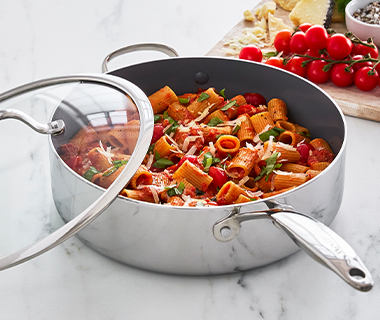 Rigatoni with Cherry Tomato Sauce