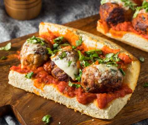 Slow Cooker Meatball Subs