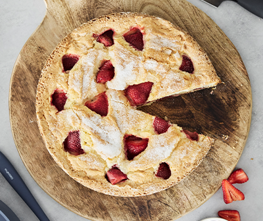 Strawberry Skillet Cake