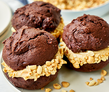 Chocolate Peanut Butter Whoopie Pies