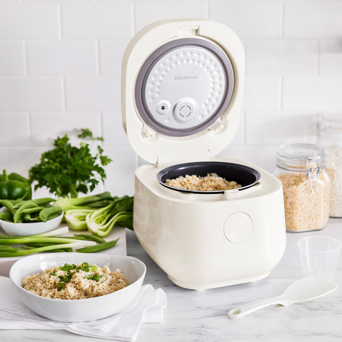 Rice cooker with 10 one-touch presets