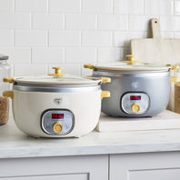 Lightweight slow cookers