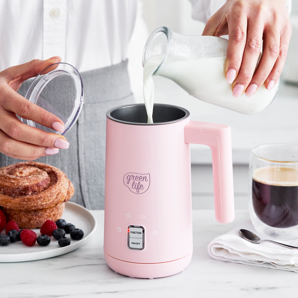 Instant milk frother with healthy ceramic nonstick