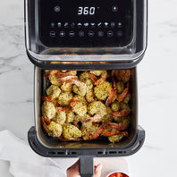 Air fryer with 13 easy presets