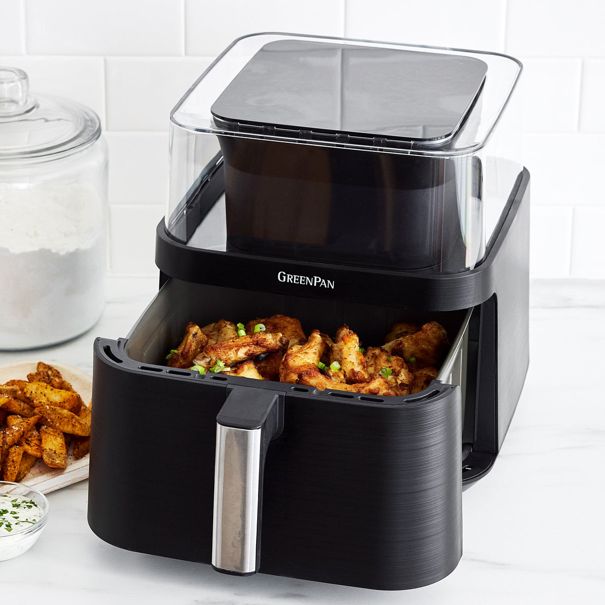 Air fryer with PFAS-free drawer and tray