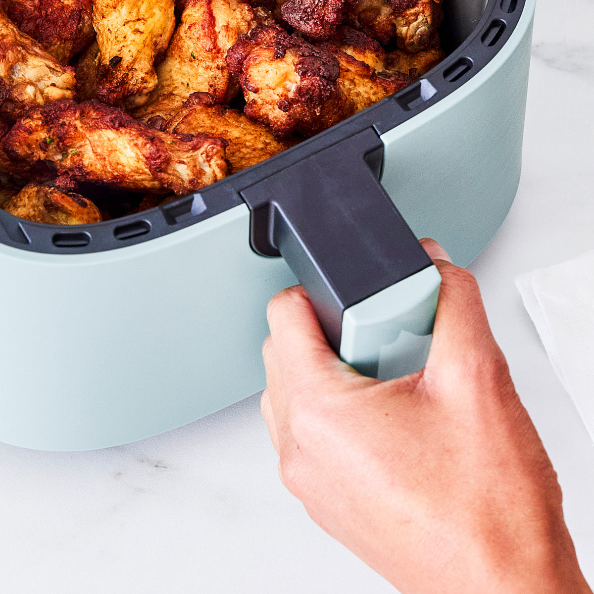 Air fryer with stay-cool handle