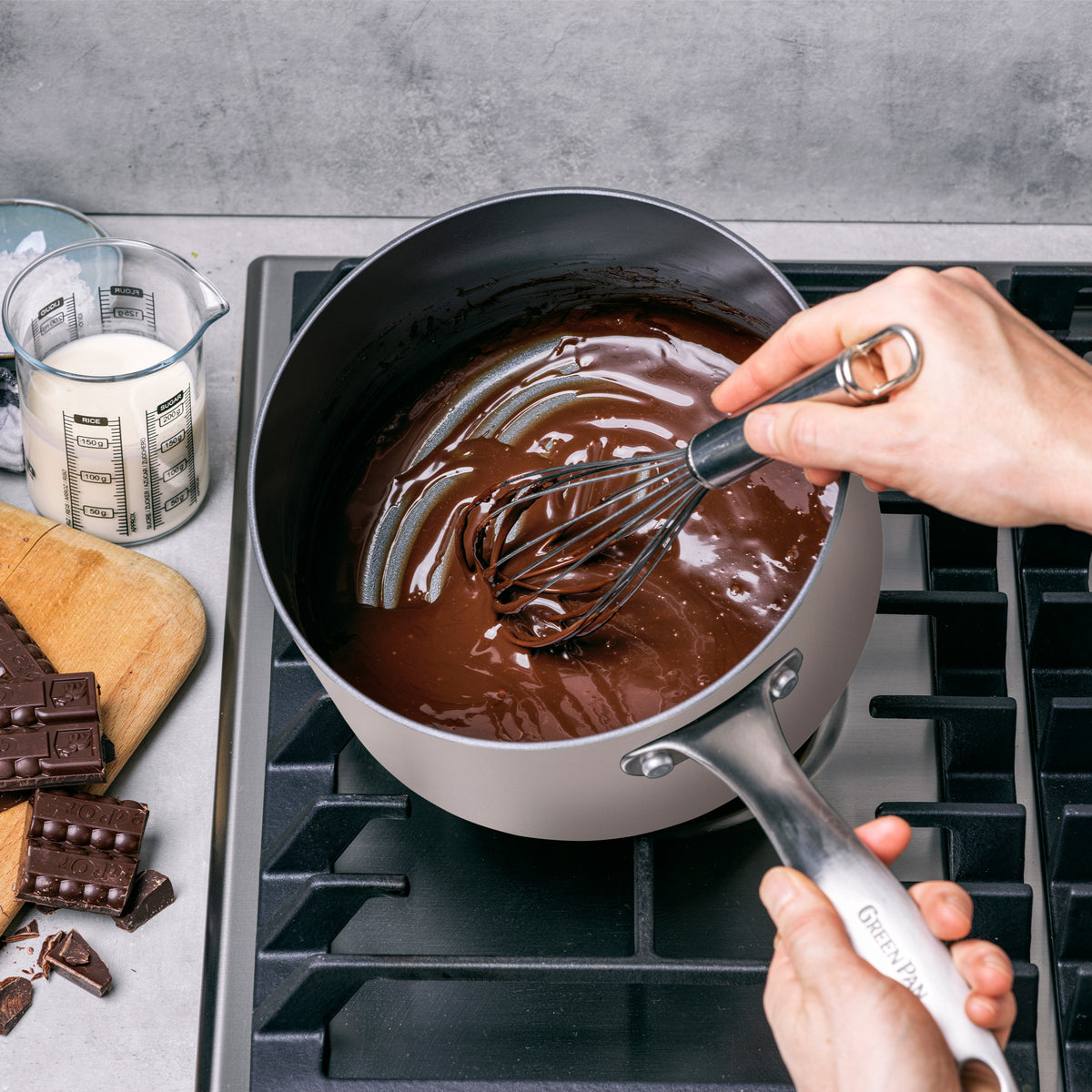 Canterbury cookware with ergonomic stainless steel handles