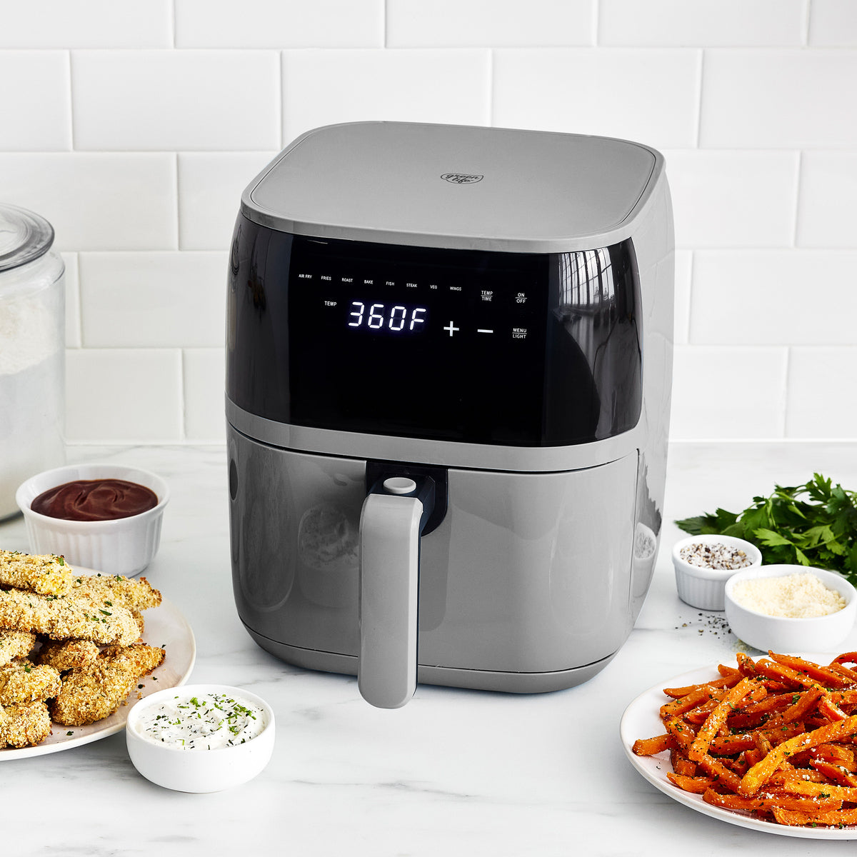 Digital air fryer with built-in window