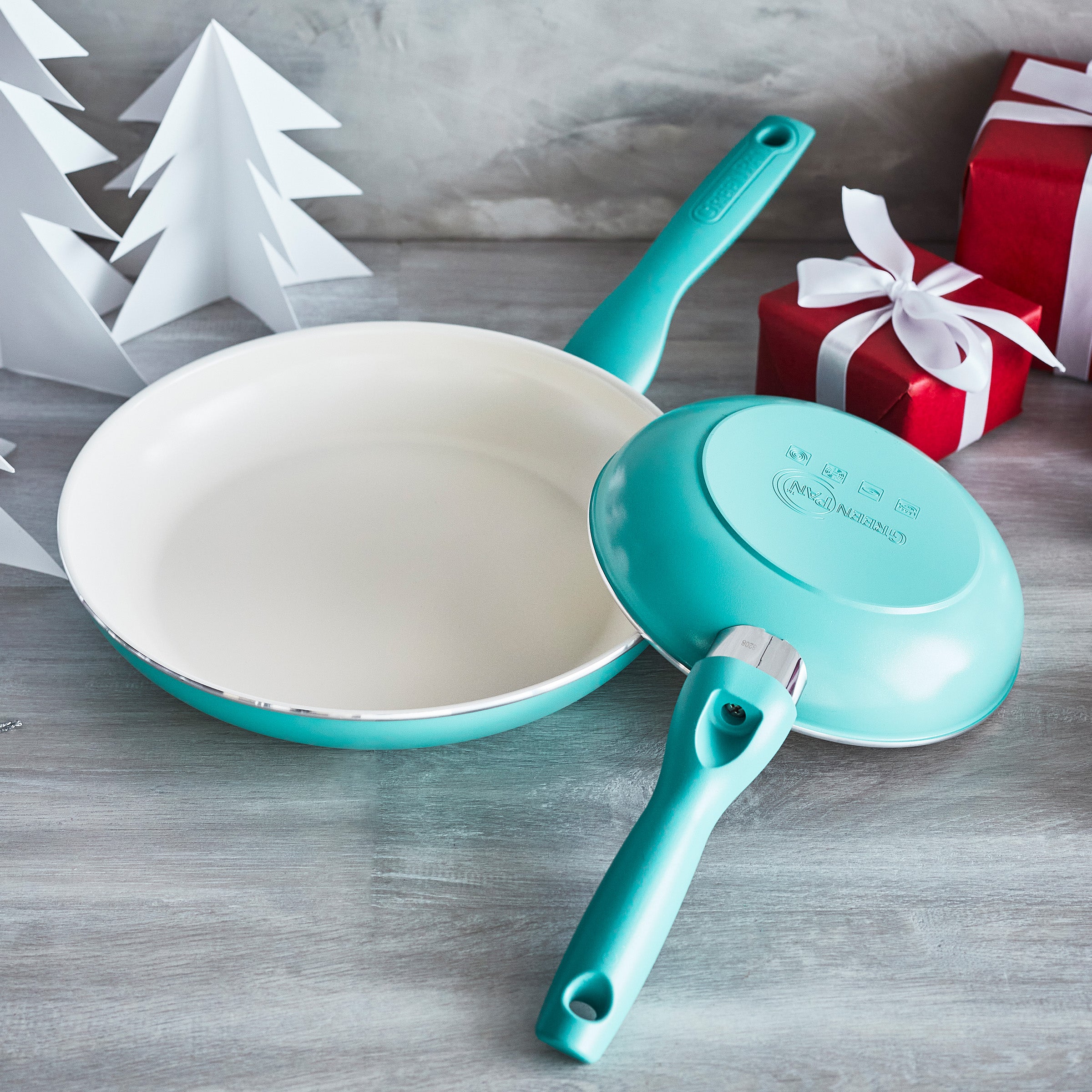 Rio Ceramic Nonstick 7", 9.5" and 11" Frypan Set | Turquoise