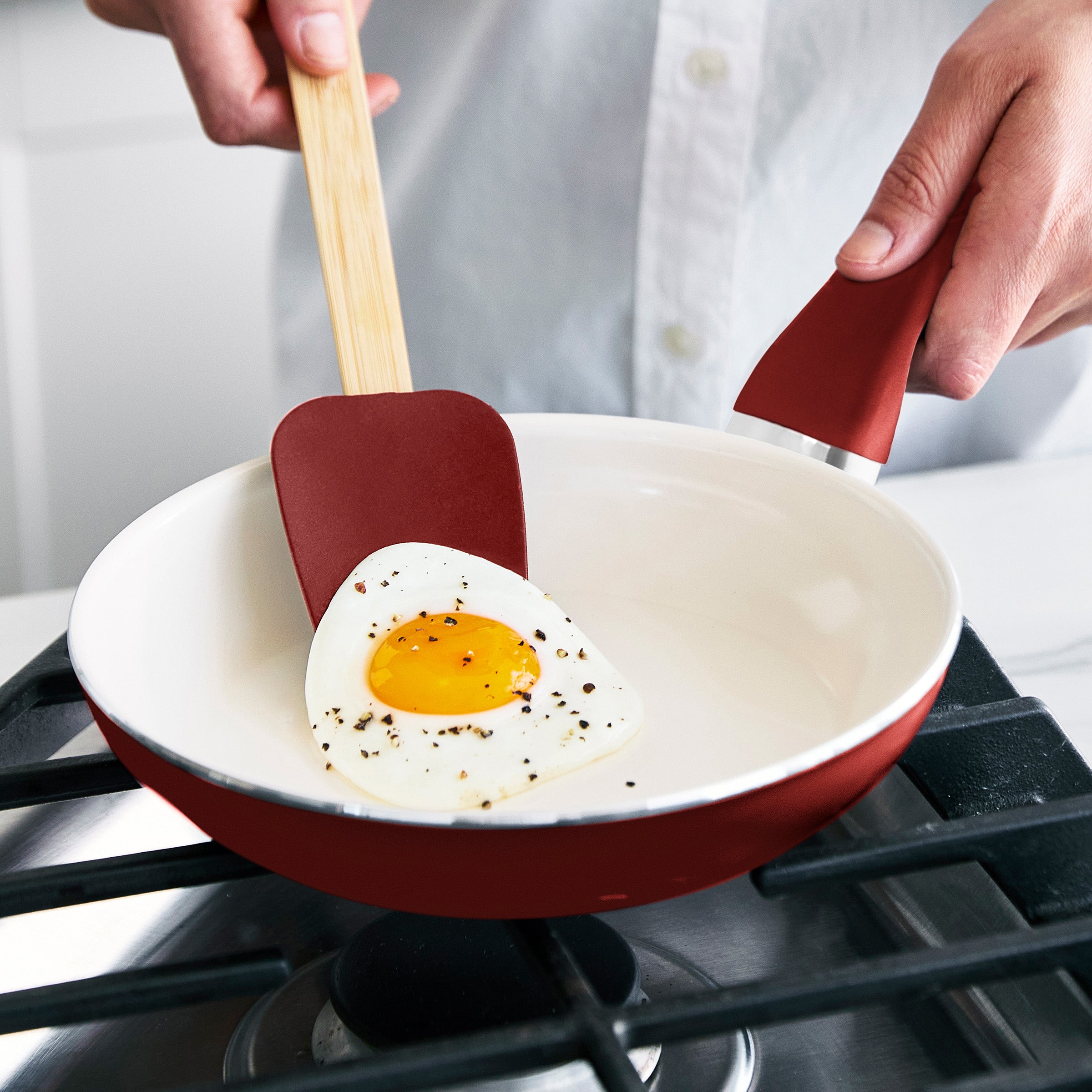 Rio Ceramic Nonstick 8" Frypan with Spatula | Red