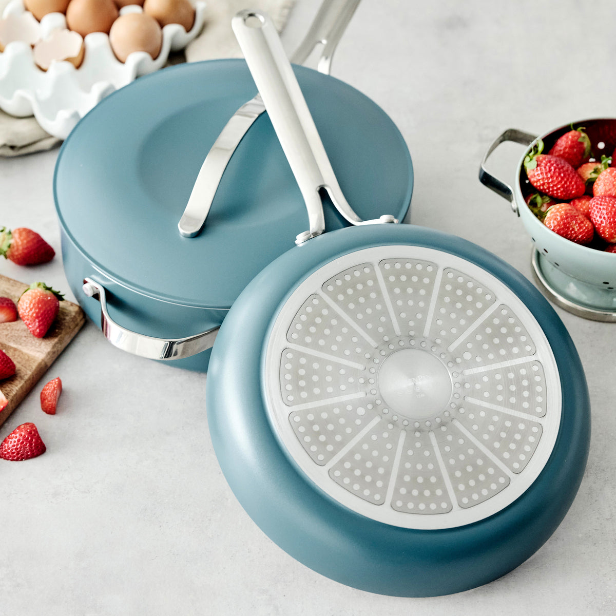 Induction compatible Nova cookware