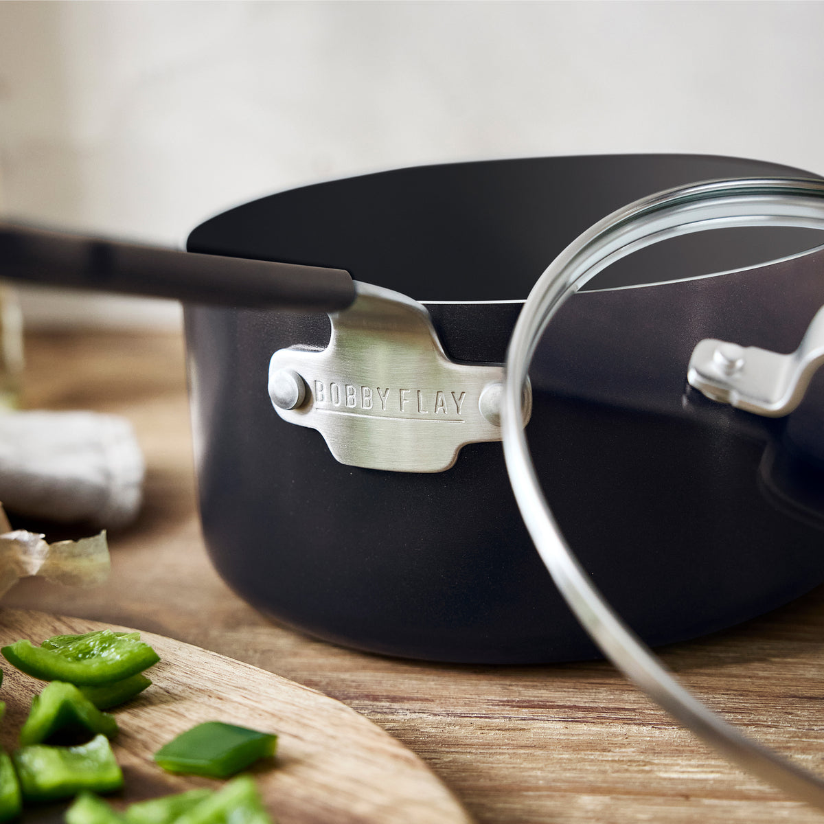 Bobby Flay saucepan with chip-free rim