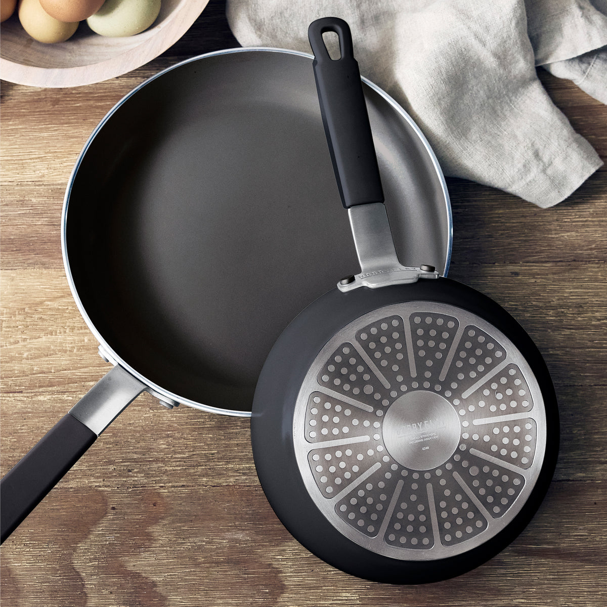 Induction-compatible Bobby Flay frypans