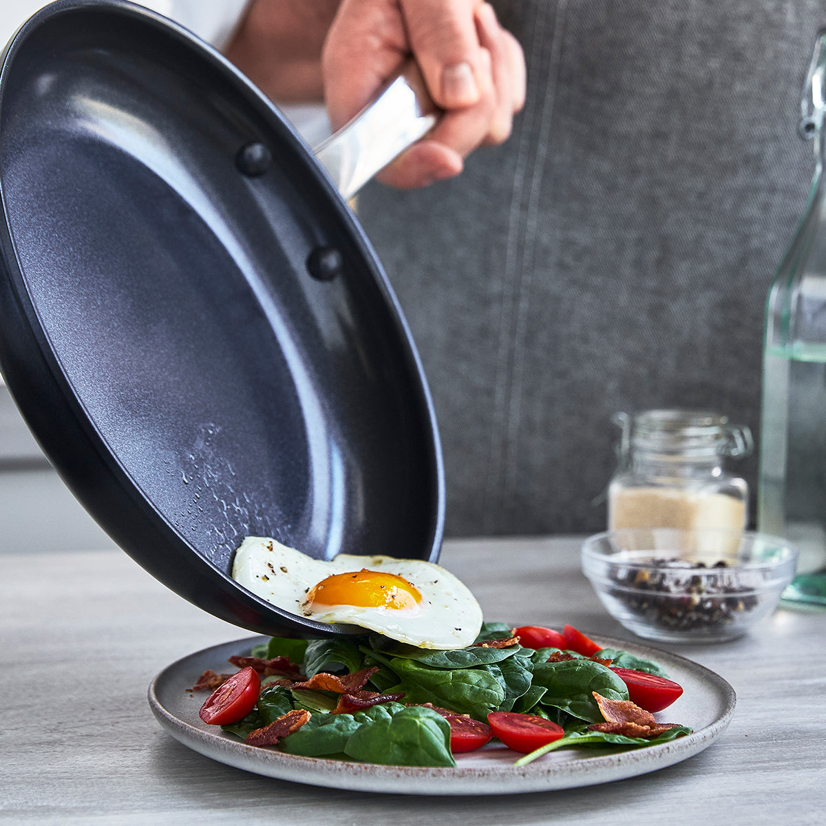 Chatham Black Ceramic Nonstick 8" and 10" Frypan Set