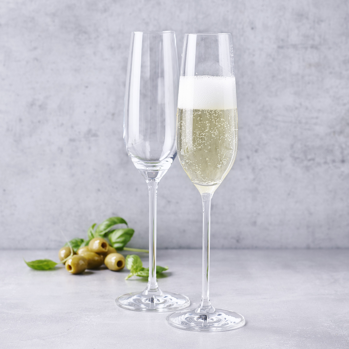 Champagne Glasses & Flutes