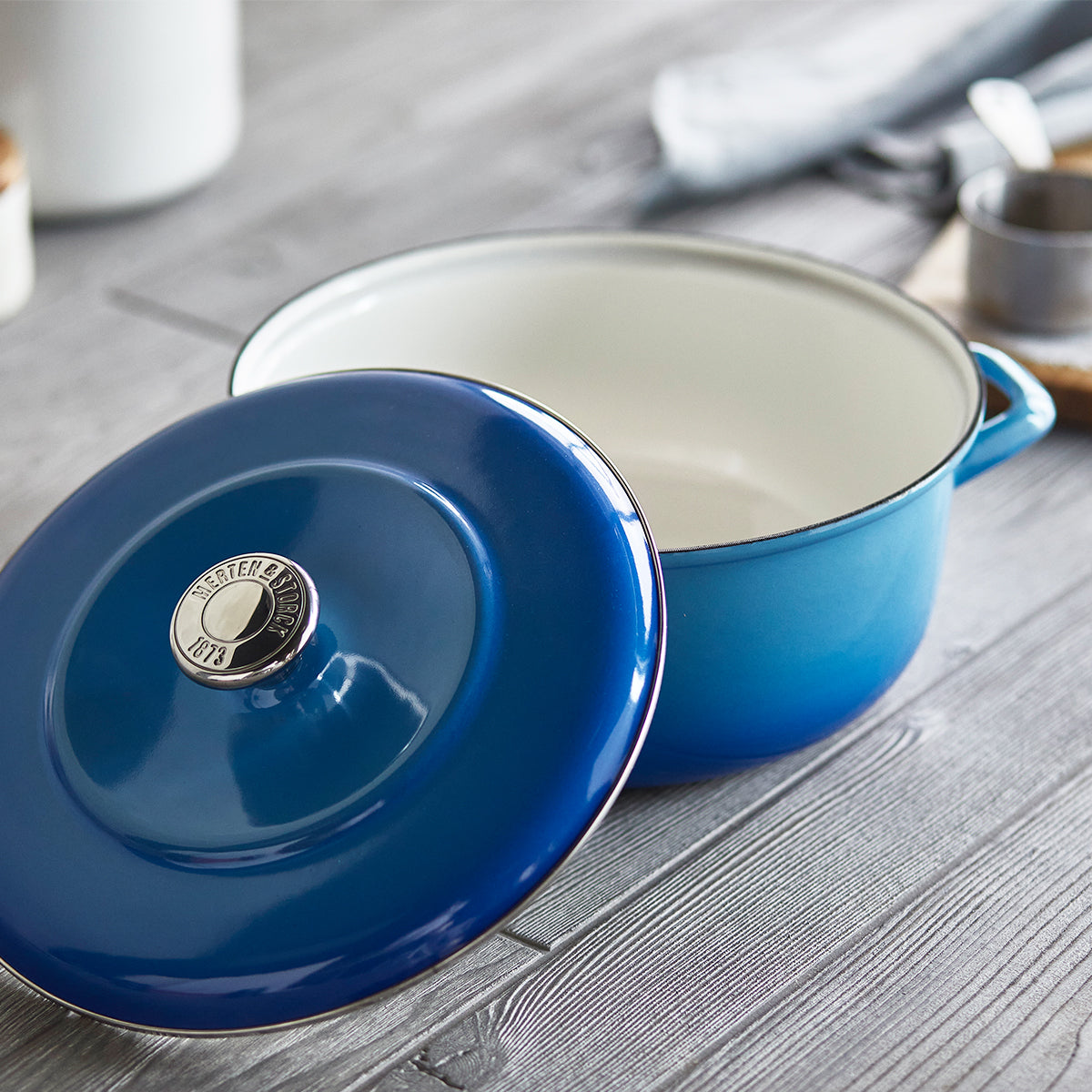 Merten & Storck Enameled Iron 1873 Dutch Oven, 5.3-Quart | Azure Blue