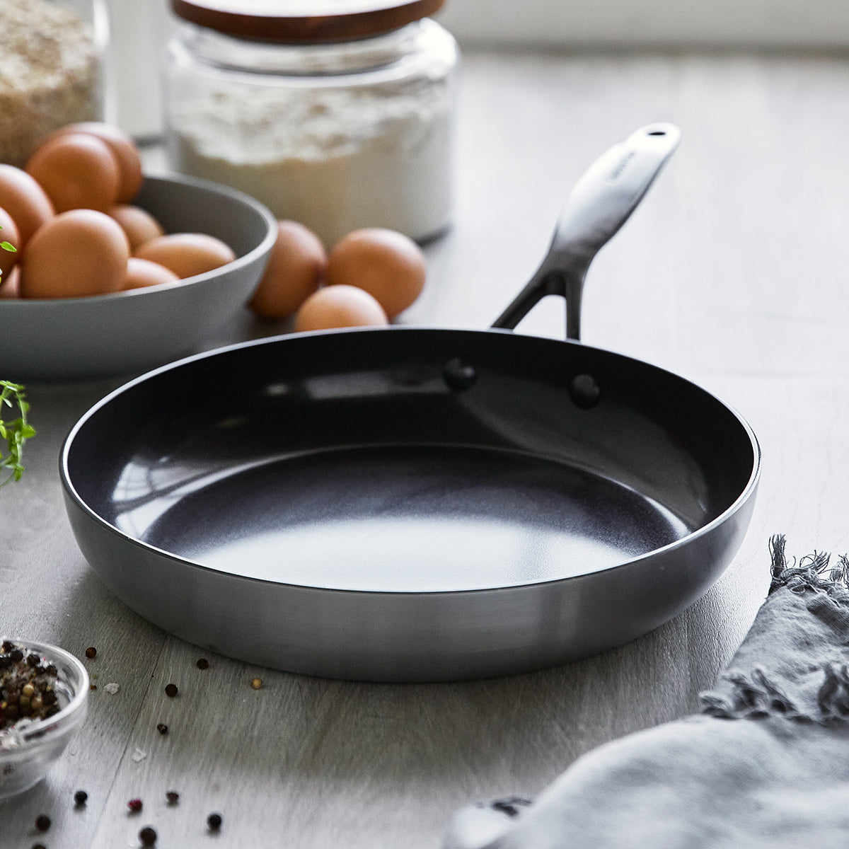 GreenPan - Venice Pro Ceramic Non-stick Fry Pan, 11 Inch – Kitchen Store &  More