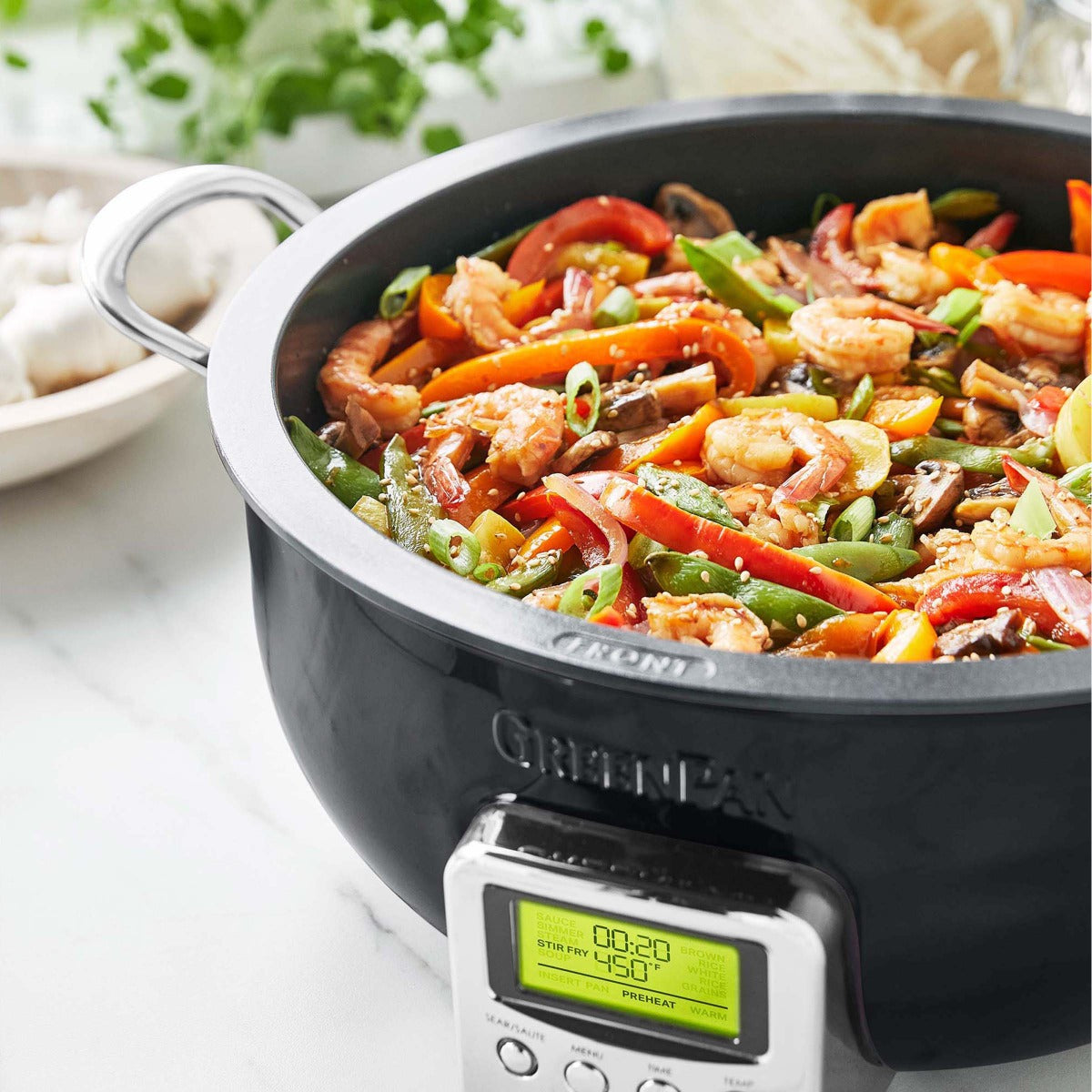 Essential smart skillet with LCD display