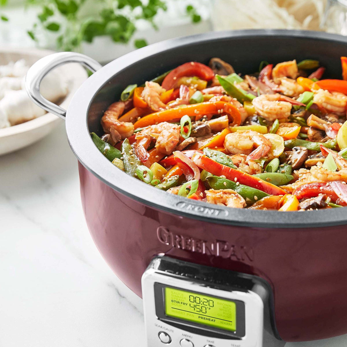 Essential smart skillet with LCD display