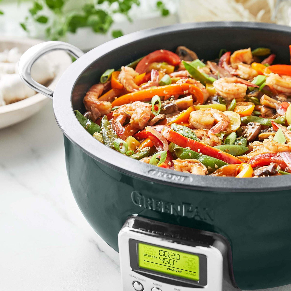 Essential smart skillet with LCD display