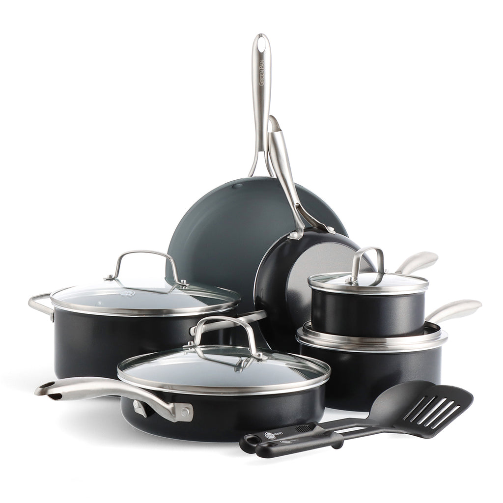 New 32 Piece Cookware Set Bakeware, Food Storage Set Nonstick Pots Pans