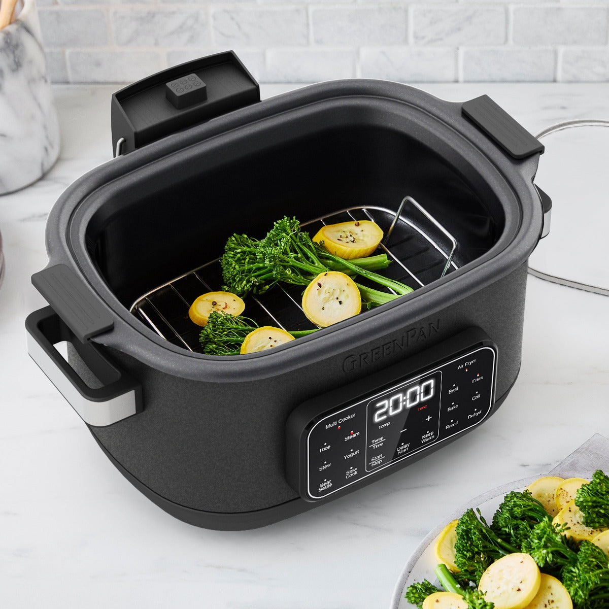  GreenPan Matte Black 13-in-1 Air Fryer Slow Cooker & Grill,  Presets to Steam Saute Broil Bake and Cook Rice, Healthy Ceramic Nonstick  and Dishwasher Safe Parts, Easy-to-use LED Display: Home 