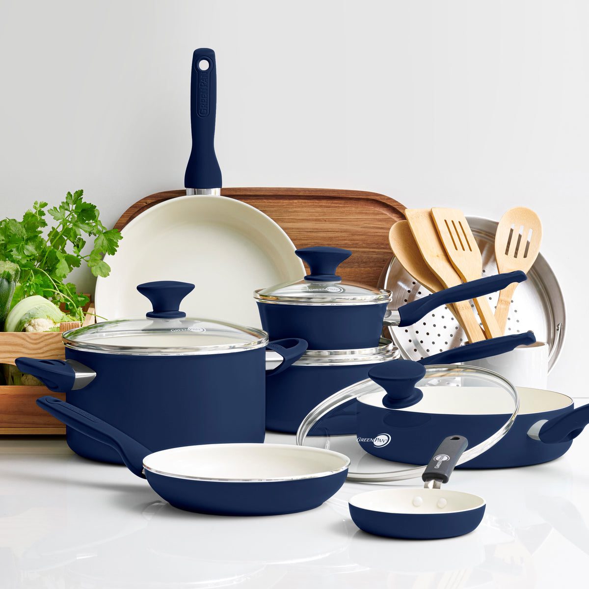 Rio Ceramic Nonstick 16-Piece Cookware Set | Navy