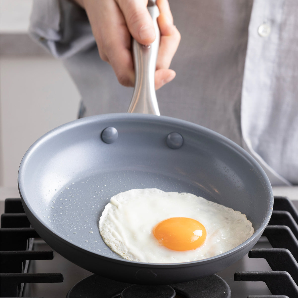 Egg Frying Pan, Nonstick Fried Egg Pan 3 Section Square Grill Pan