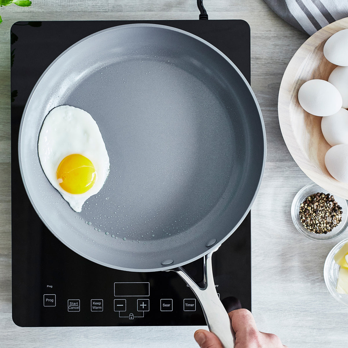 Cooking with a Valencia Pro Ceramic Frypan