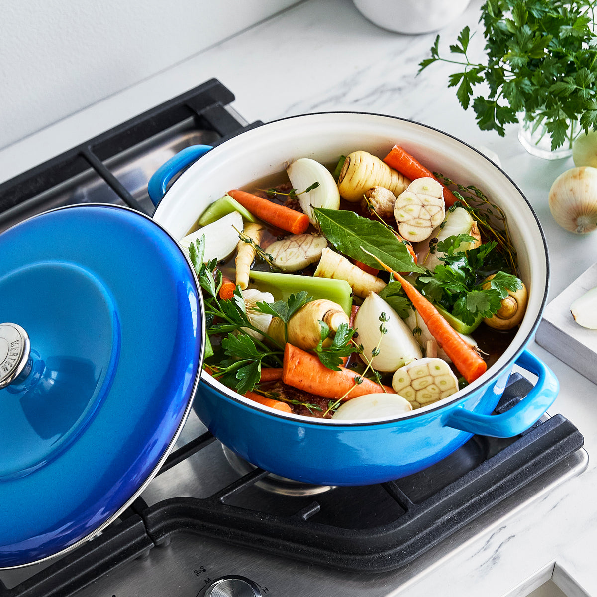 Merten & Storck Enameled Iron 1873 Dutch Oven, 7-Quart | Azure Blue