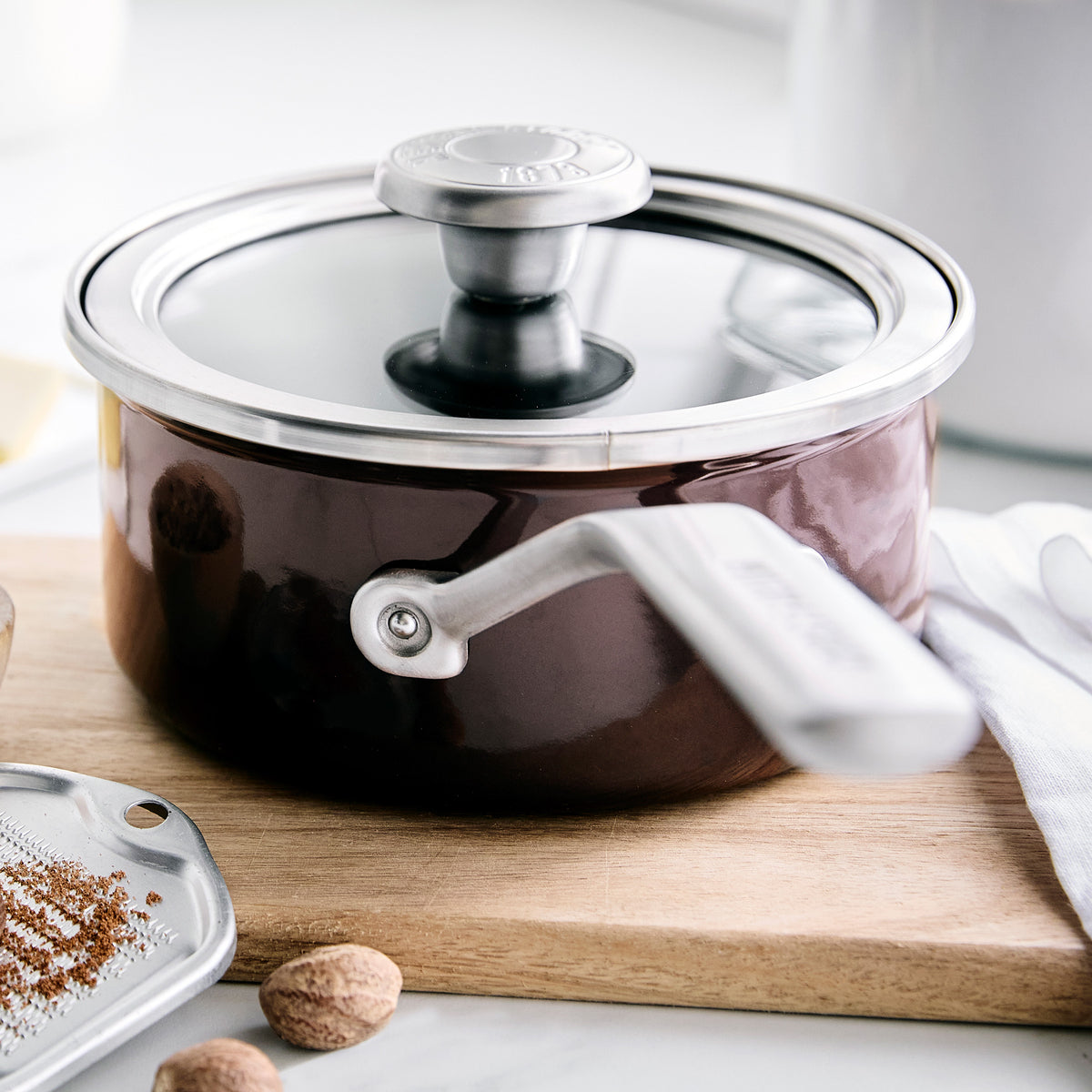 Merten & Storck Steel Core Enameled 1.5-Quart Saucepan with Lid | Chocolate Truffle