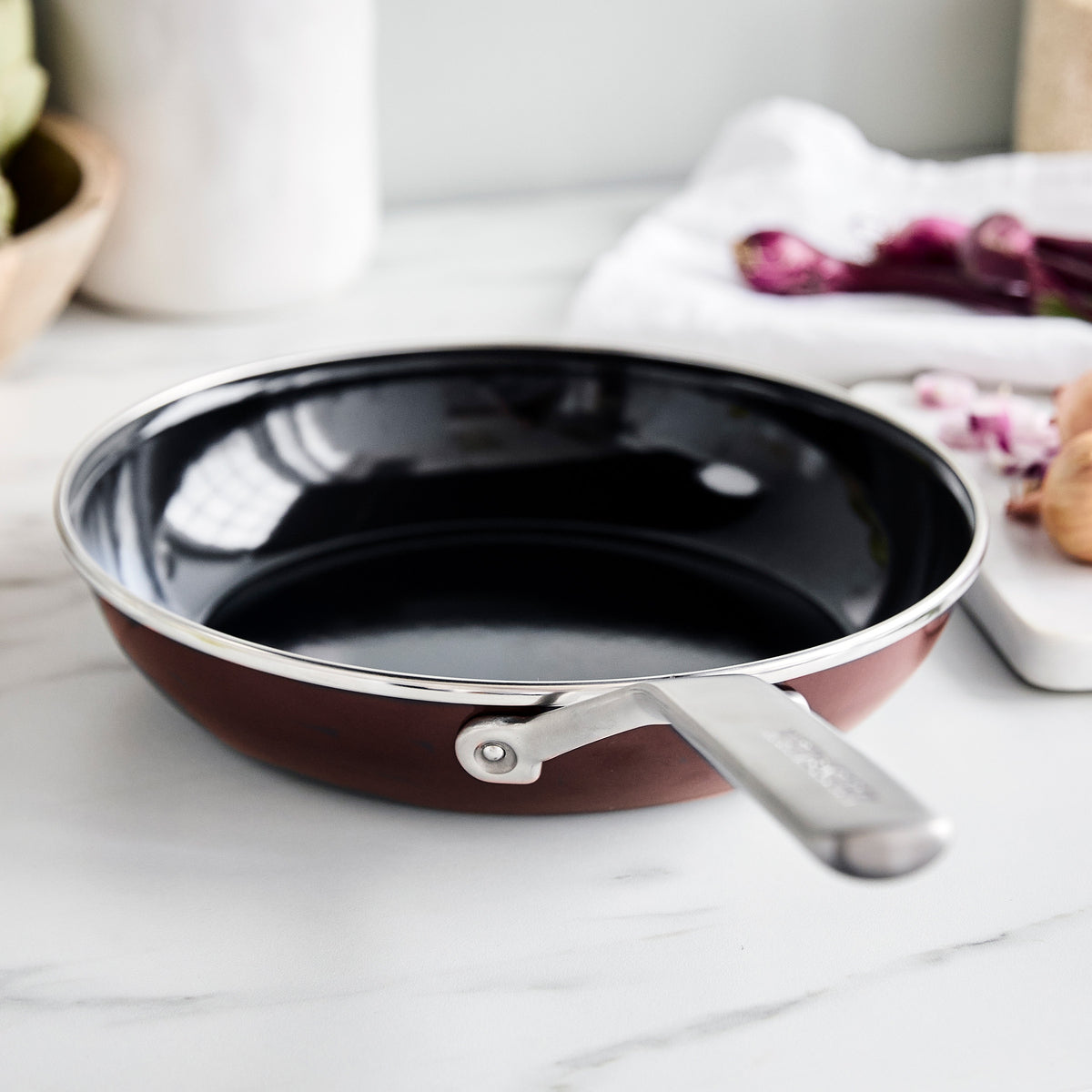 Merten & Storck Steel Core Enameled 9.5" Frypan | Chocolate Truffle