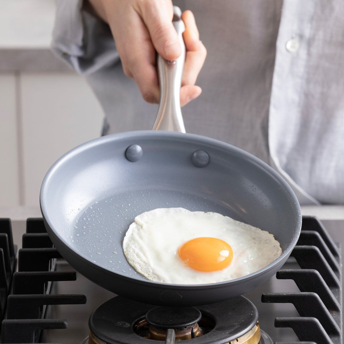 Lima Ceramic Nonstick 10" Frypan with Bamboo Spatula